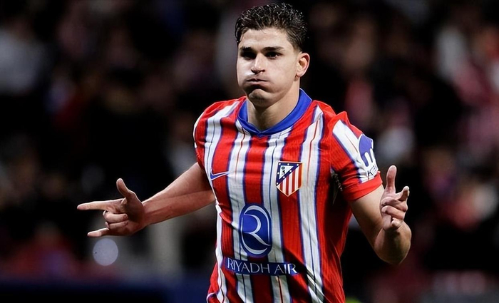 开云-重返英超？阿尔瓦雷斯不满马竞，阿森纳、切尔西同时开启谈判|None|巴塞罗那|马德里竞技|约克雷斯|阿尔瓦雷斯转会_新浪新闻